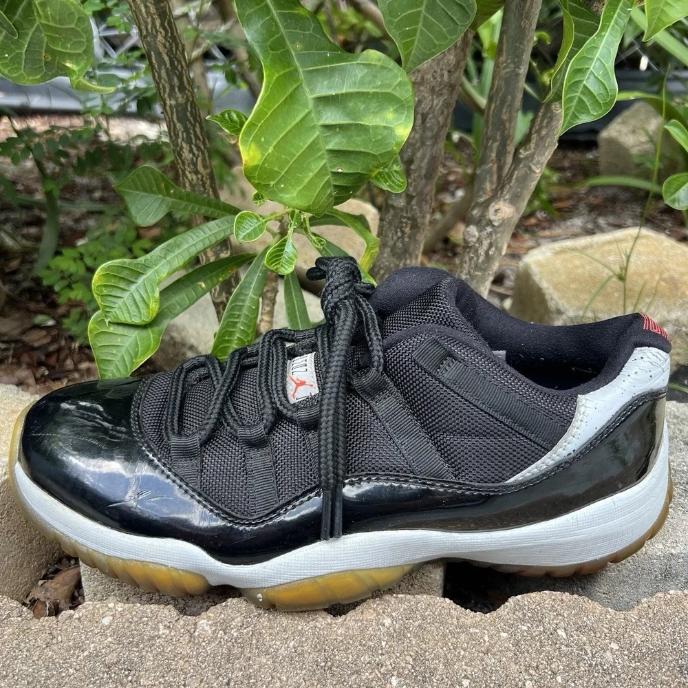 Size 8.5 - Air Jordan 11 Retro Low Infrared 23 No Box